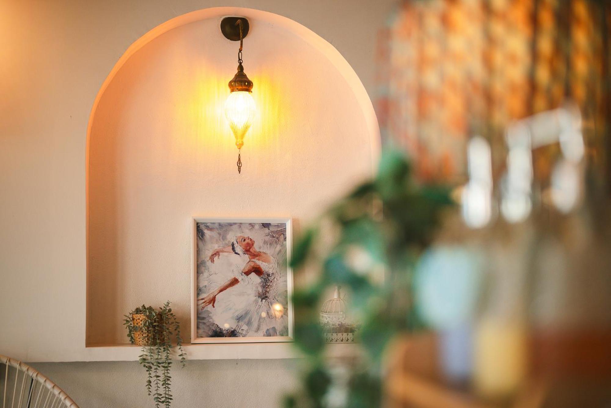 White Wall Riverfront Hotel Kamphaeng Phet Ngoại thất bức ảnh